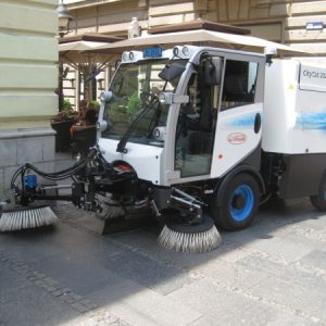 Elektricna cistilica uniwab-3