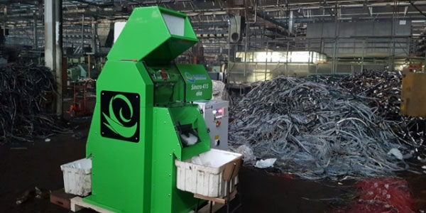 Mašina za reciklažu kablova