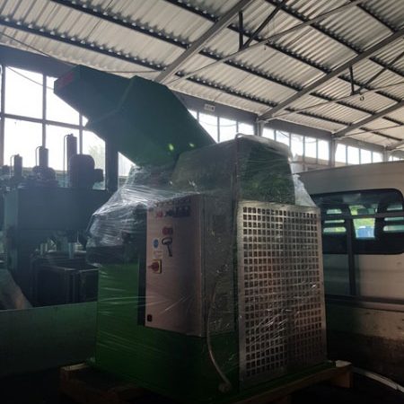 mašina za granuliranje i separaciju kablova (3)