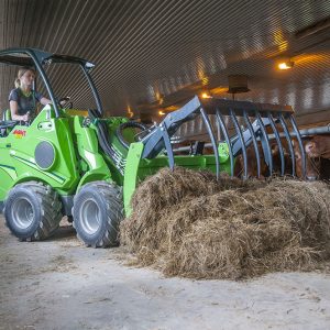 AVANT multifunkcionalna mašina (6)