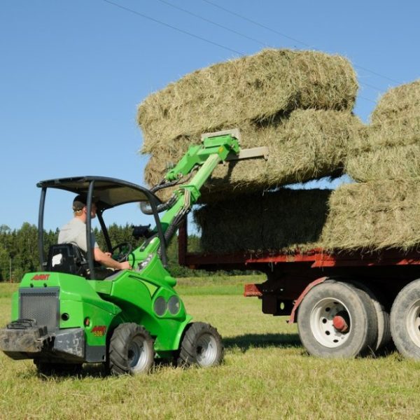 Multifunkcionalne mašine za poljoprivredu-1