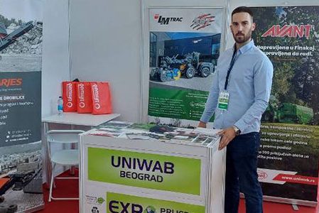 Uniwab-na-sajmu-komunalne-opreme-u-Prijedoru-1