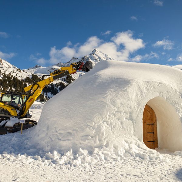 Uniwab na Menzi Muck dealer meeting-u u Austriji